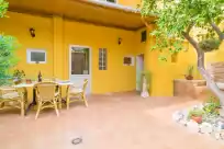 Holiday rentals in Sabatera