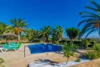 Holiday rentals in Es turó