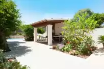 Holiday rentals in Woodhouse