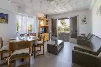 Holiday rentals in Cotton