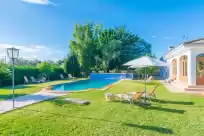 Holiday rentals in Sa tanca