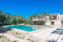 Holiday rentals in Can madis