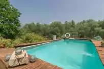 Holiday rentals in Cas roig