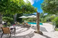 Holiday rentals in Can company