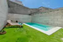 Holiday rentals in Can toni