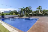 Holiday rentals in Casa lea
