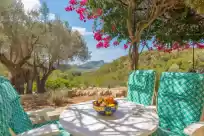 Holiday rentals in Can tiona