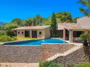 Holiday rentals in Can toni gat