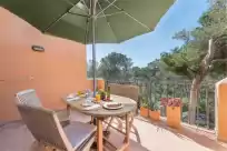 Holiday rentals in Burgit