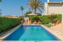 Holiday rentals in Villa pastor