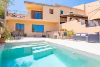 Holiday rentals in Can vidal