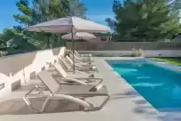 Holiday rentals in Calma