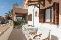 Holiday rentals in Vent de xaloc
