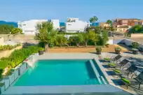 Holiday rentals in Casa del mar