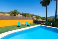 Holiday rentals in El descanso