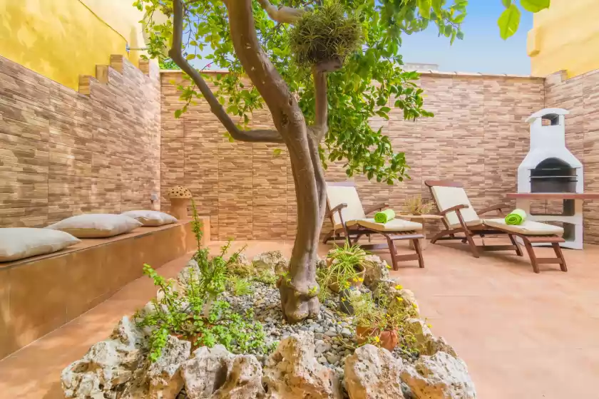 Holiday rentals in Sabatera, Inca