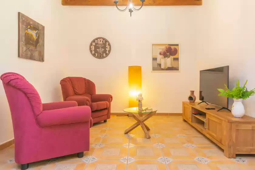 Holiday rentals in Sabatera, Inca
