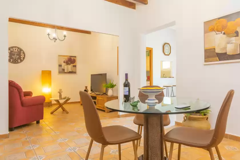 Holiday rentals in Sabatera, Inca