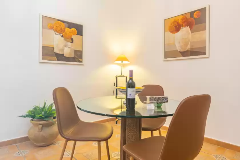 Holiday rentals in Sabatera, Inca