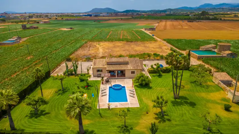Holiday rentals in Son crestes, Sa Pobla