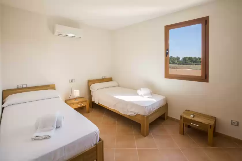 Holiday rentals in Short de son fideu, s'Estanyol de Migjorn