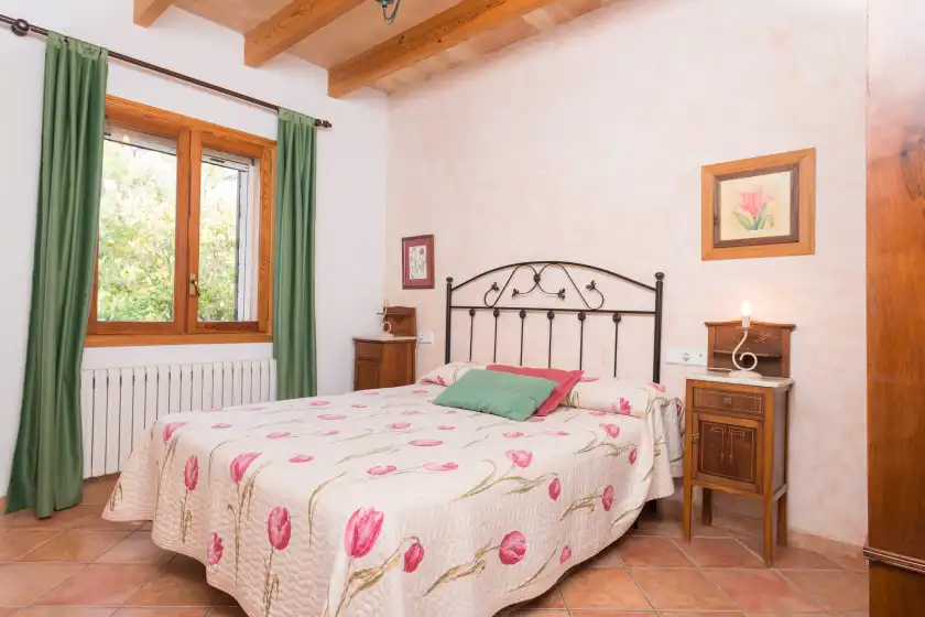 Holiday rentals in Son seguí, Alaró