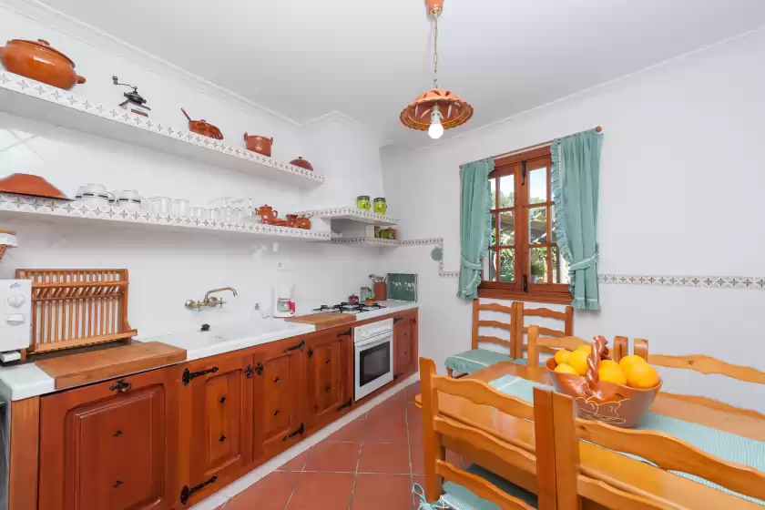 Holiday rentals in Es raco, Caimari