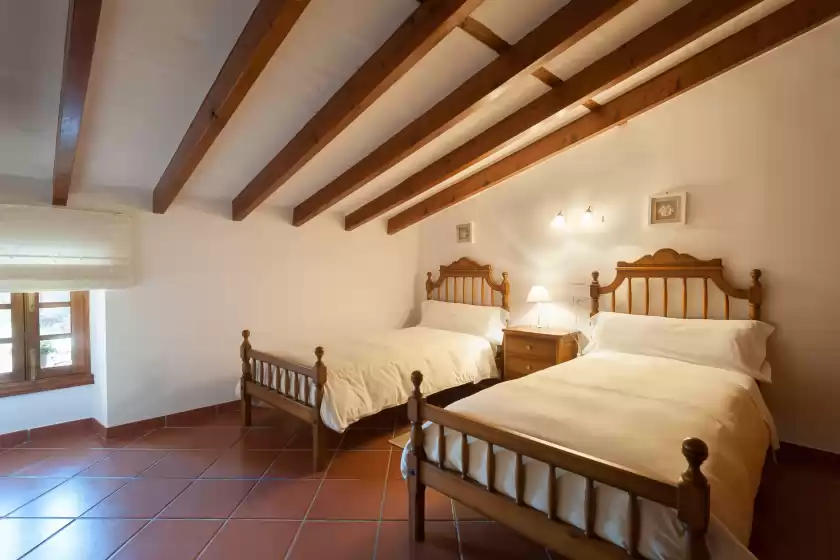 Holiday rentals in Es raco, Caimari