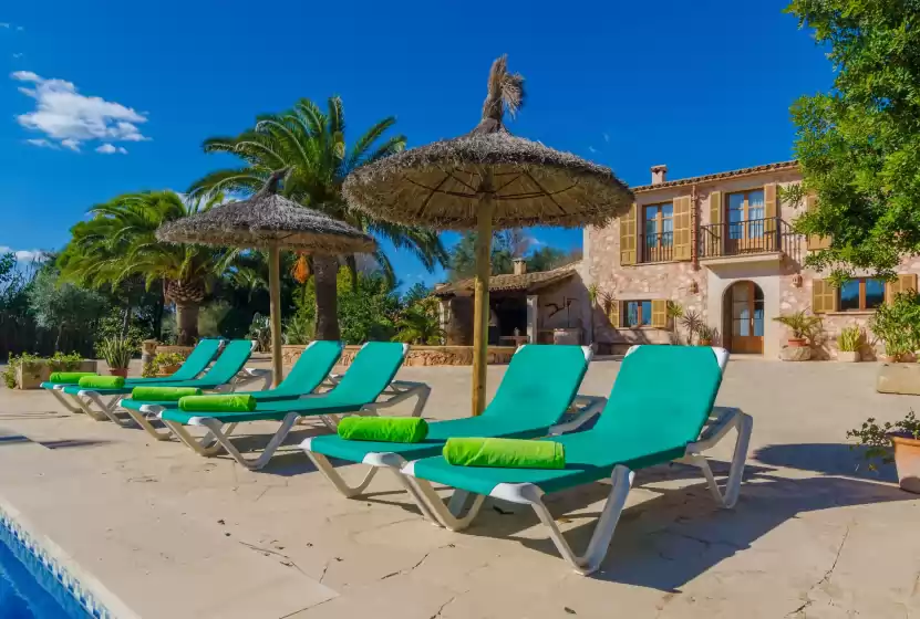 Holiday rentals in Es turó, es Llombards