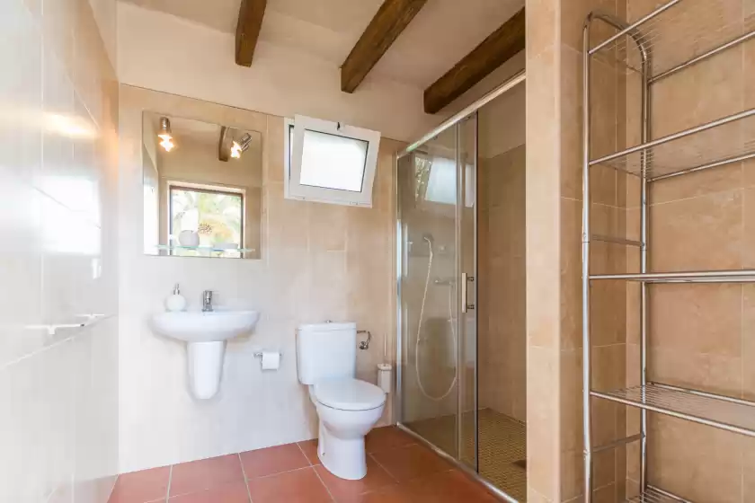 Holiday rentals in Es turó, es Llombards