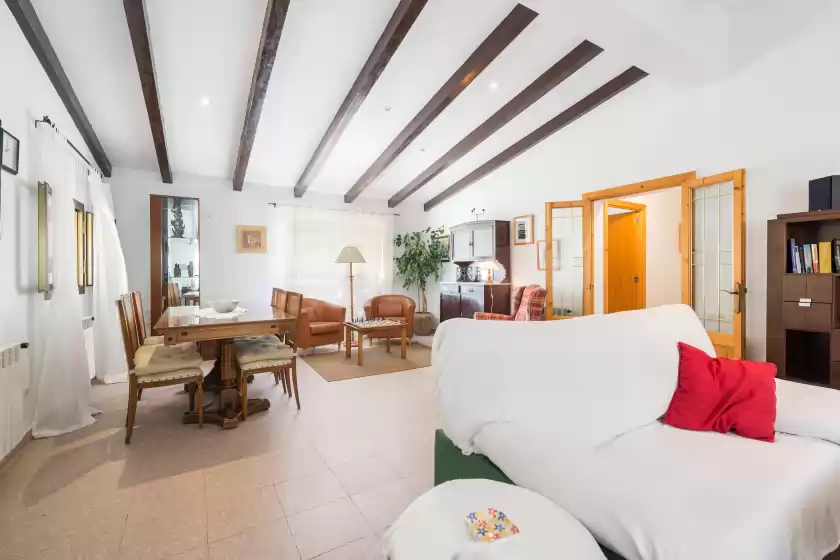 Holiday rentals in Ca na sioneta, Campanet