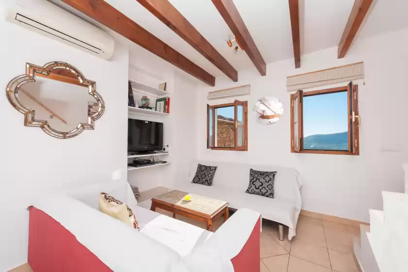 Holiday rentals in Elias neil house, Andratx