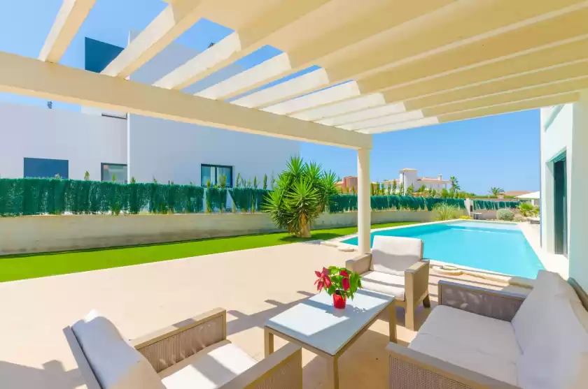 Holiday rentals in La primera, sa Torre