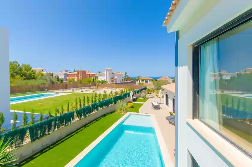 Holiday rentals in La primera, sa Torre