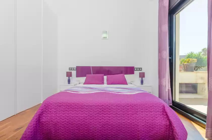 Holiday rentals in La primera, sa Torre