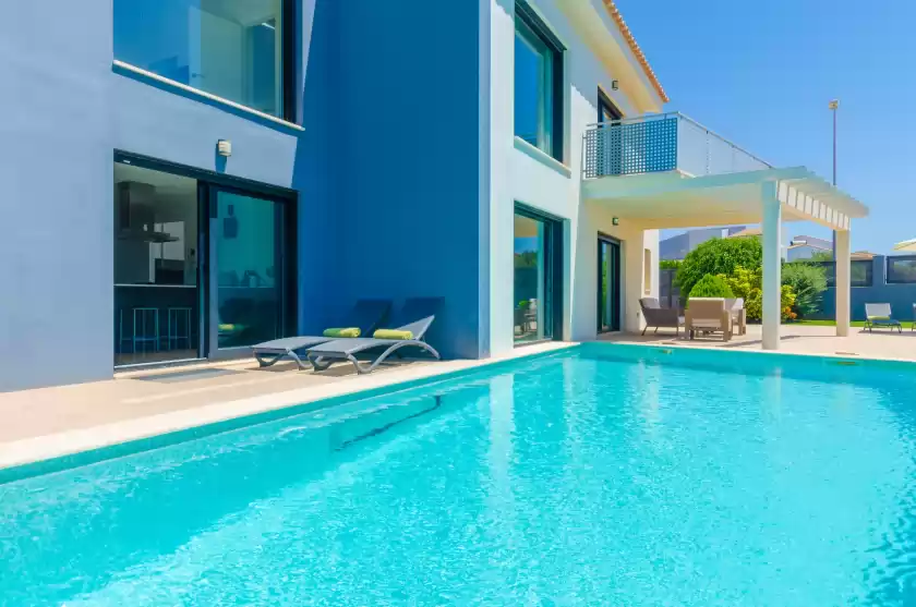 Holiday rentals in La primera, sa Torre