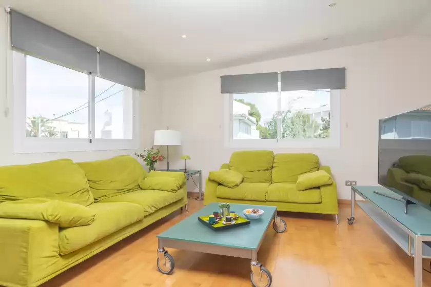 Holiday rentals in Romaní, Can Picafort