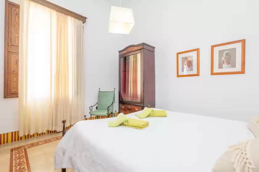 Holiday rentals in Sa verdera, Maria de la Salut