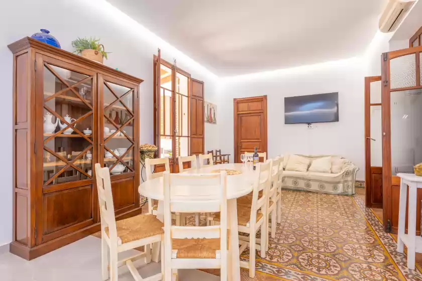 Holiday rentals in Sa verdera, Maria de la Salut