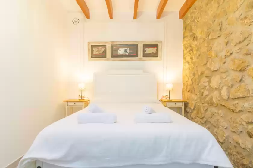 Holiday rentals in Sa casa de ses bicicletes, Caimari