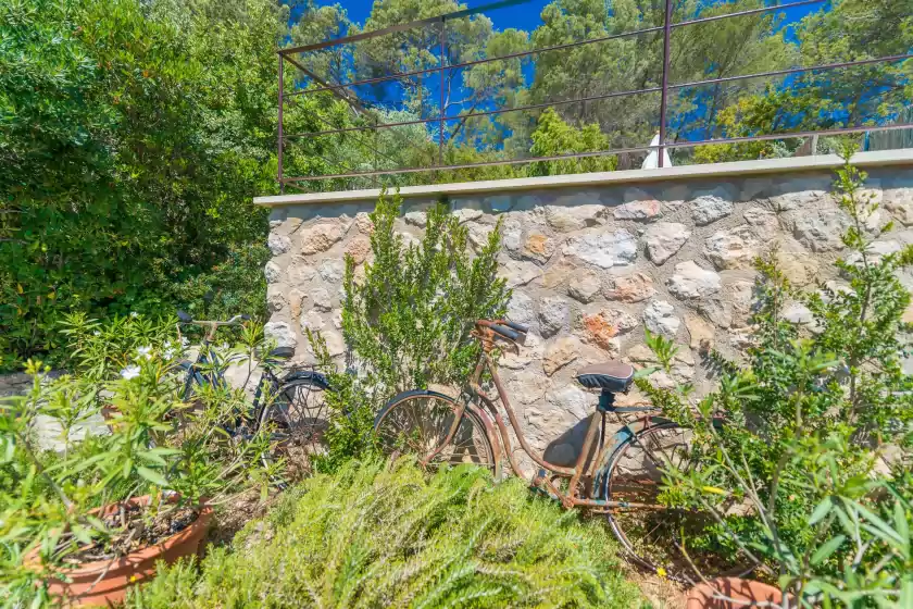 Holiday rentals in Sa casa de ses bicicletes, Caimari
