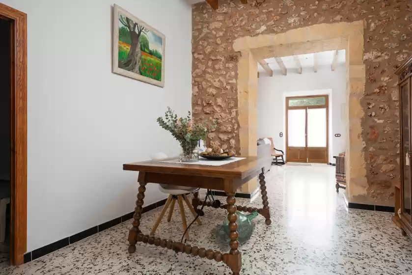 Holiday rentals in Ca ses nines, Ariany