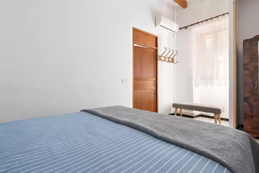 Holiday rentals in Ca ses nines, Ariany