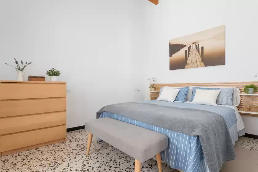 Holiday rentals in Ca ses nines, Ariany