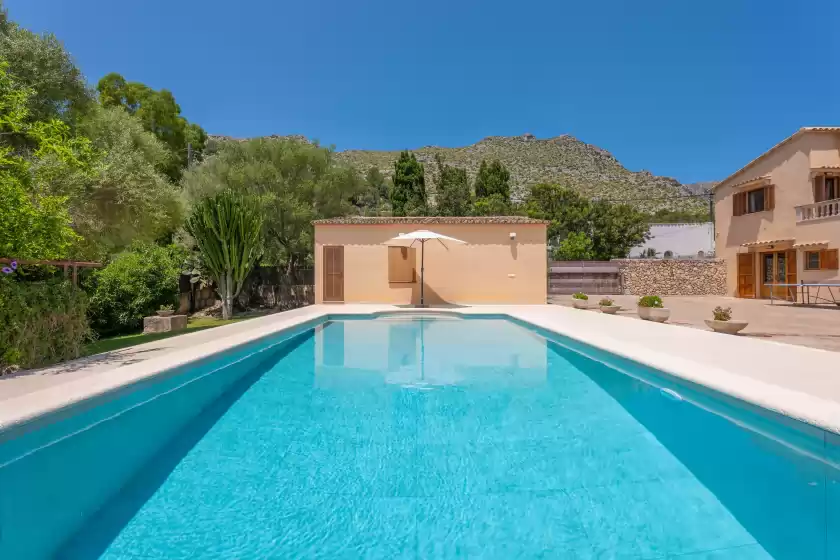 Holiday rentals in La font (canaves), Urbanització la Font