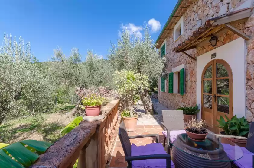 Holiday rentals in S'olivaret, Fornalutx