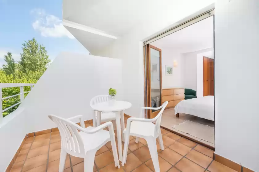 Holiday rentals in Camp de mar, Marina Manresa