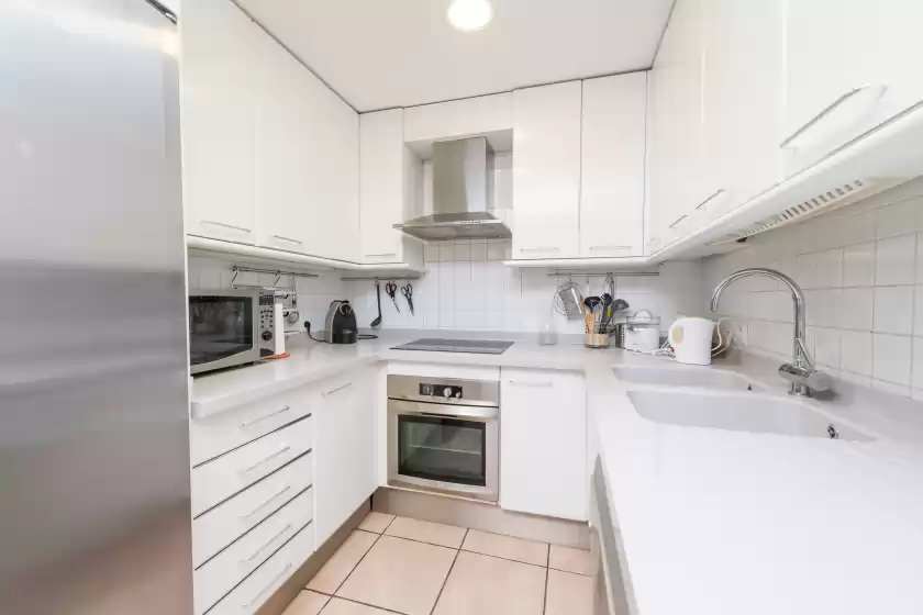 Holiday rentals in Camp de mar, Marina Manresa