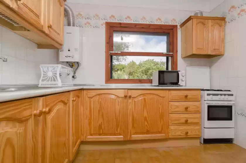 Holiday rentals in Es jaç, Cala Llombards