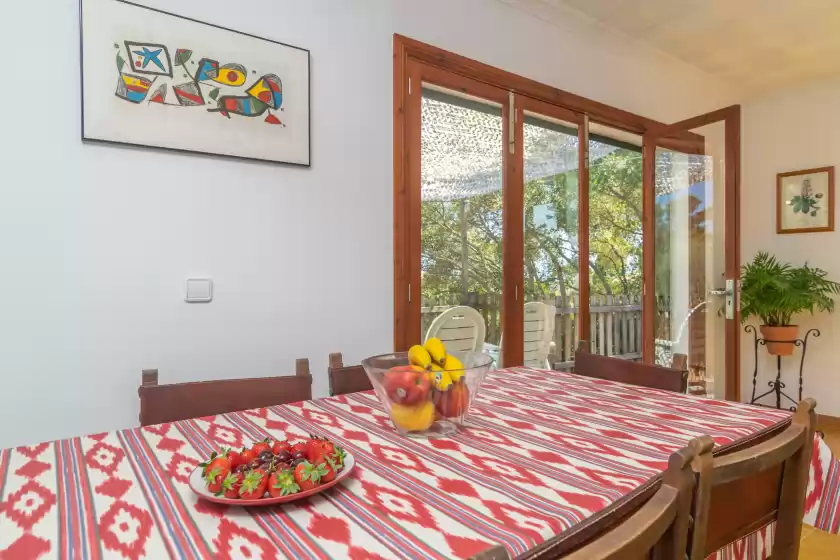 Holiday rentals in Es jaç, Cala Llombards